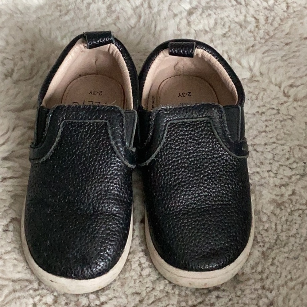 MF leather shoes